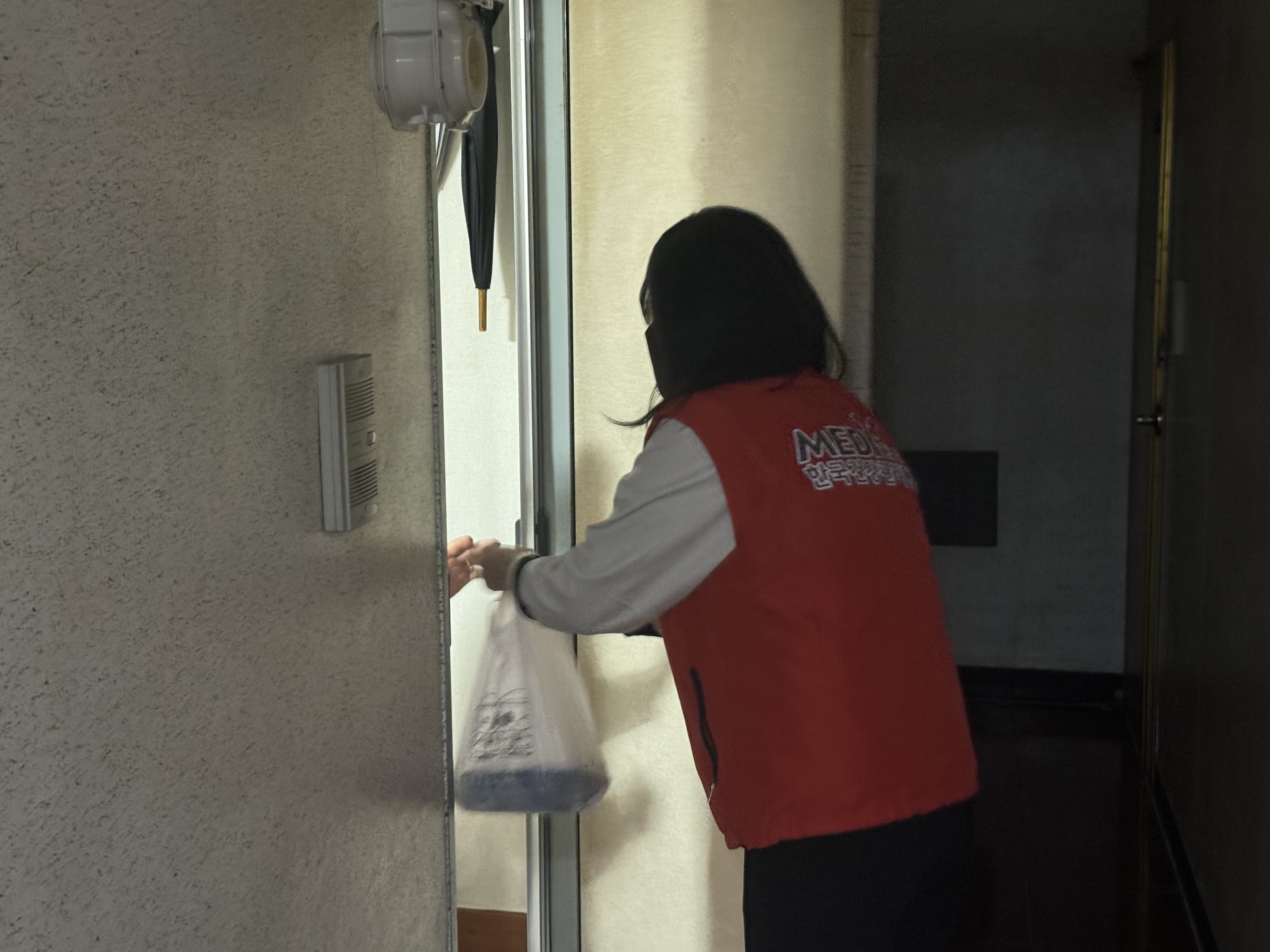 2024. 10. 24. 독거노인을 위한 도시락반찬 배달 봉사 실시